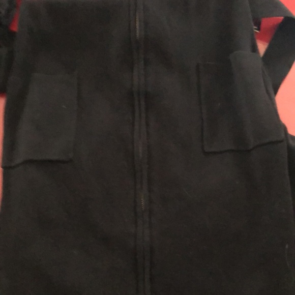 Gorgeous body hugging dress - Picture 4 of 7